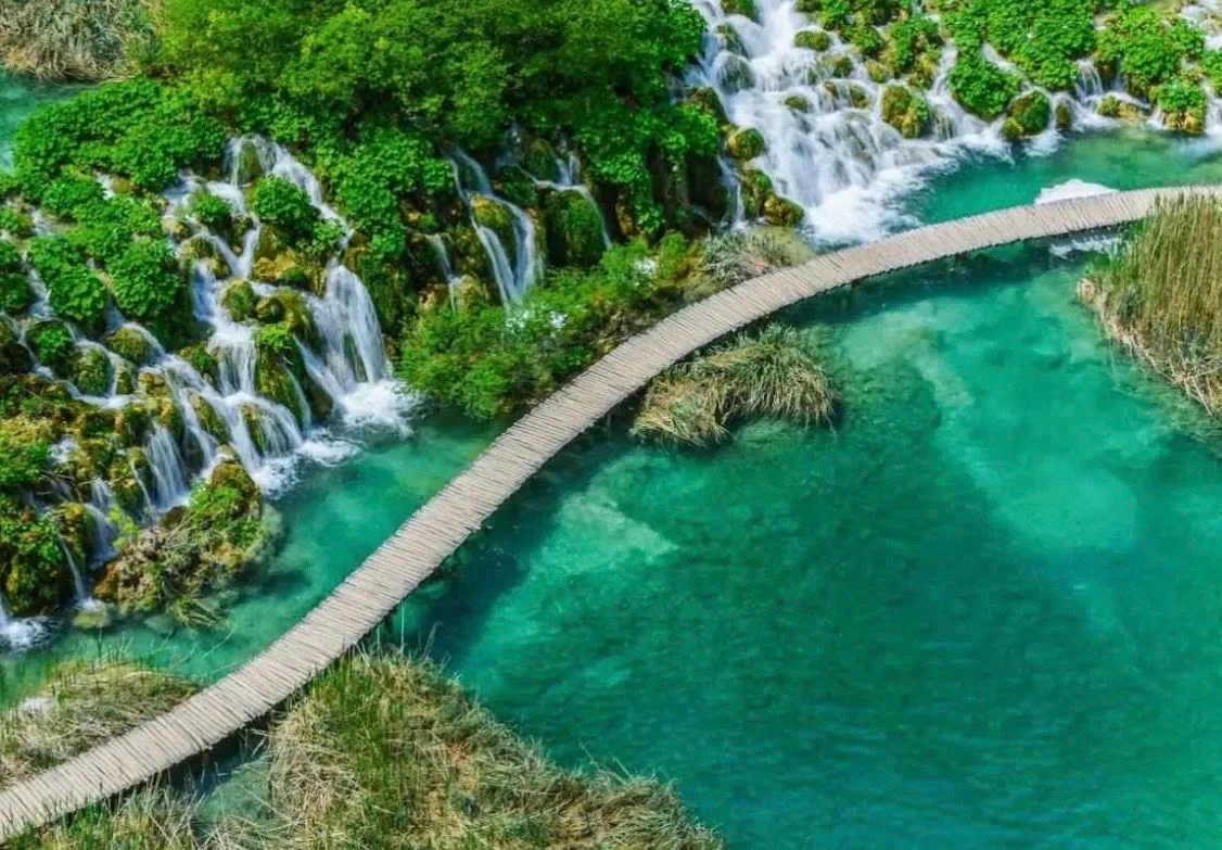 Slapovi i drvene staze Plitvičkih jezera